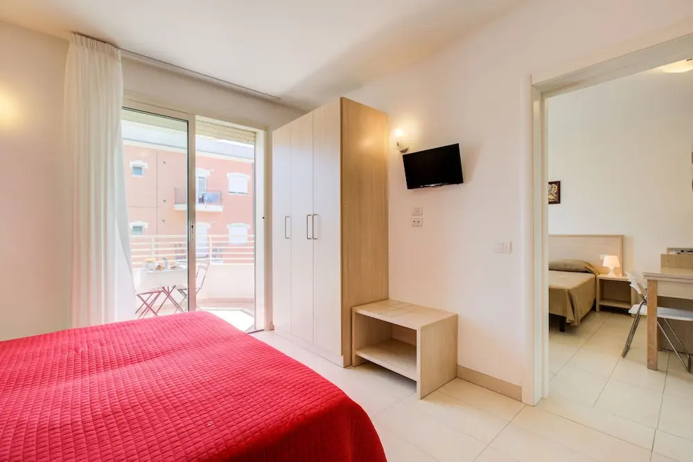 2 Bedrooms Apartment with balcony