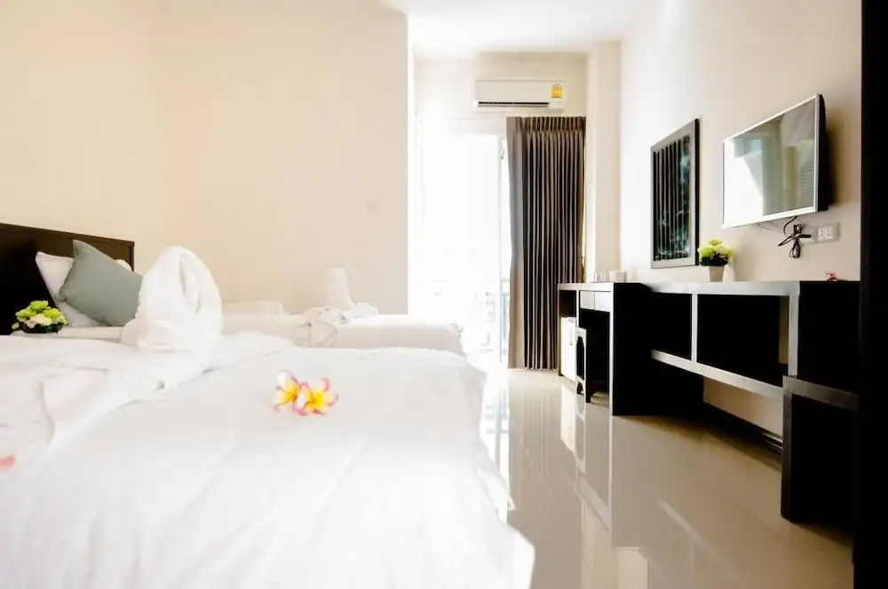 Standard Double room with balcony (twin beds)