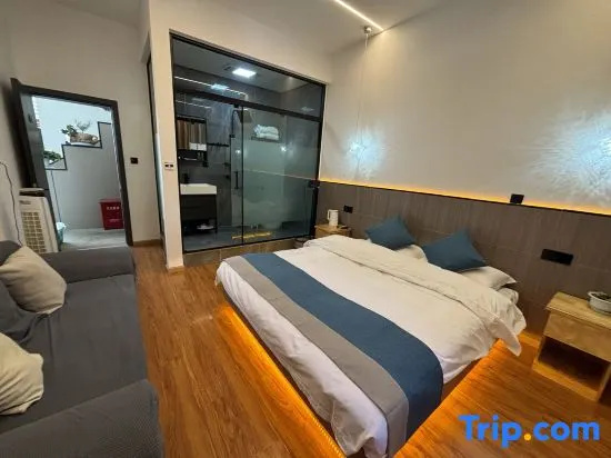 Economy room