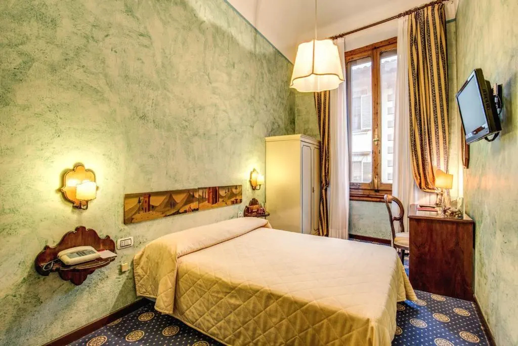 Croce Di Malta Hotel - Chambres