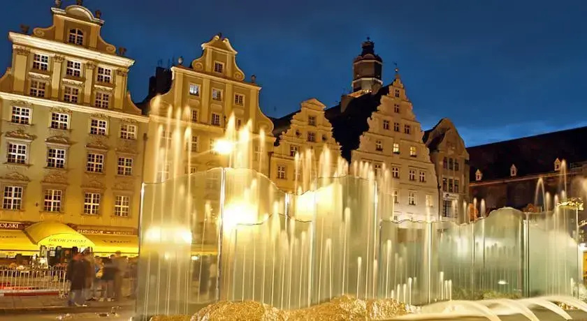 pokoje rooms OLD TOWN by Rynek Plac Solny street ulica Psie Budy