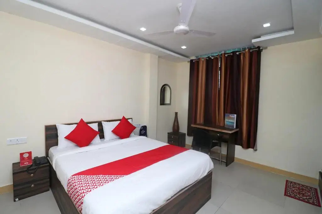 Abhinandan Stay House by OYO Rooms