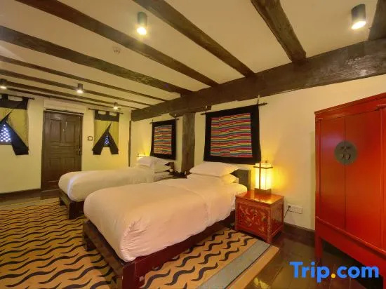 2 Bedrooms Family Duplex Villa