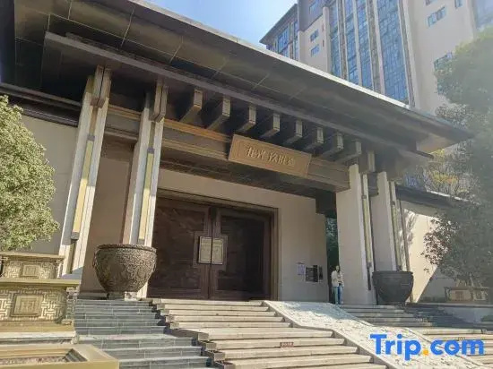 QYU chain apartment（JLT branch）