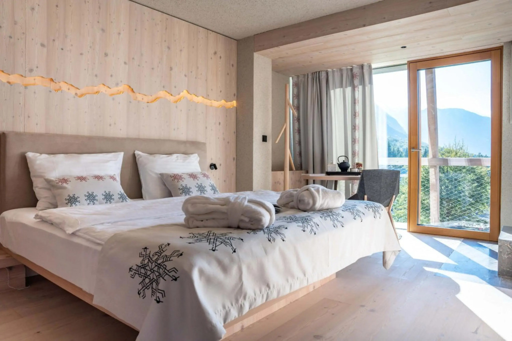 Hotel Bohinj by null