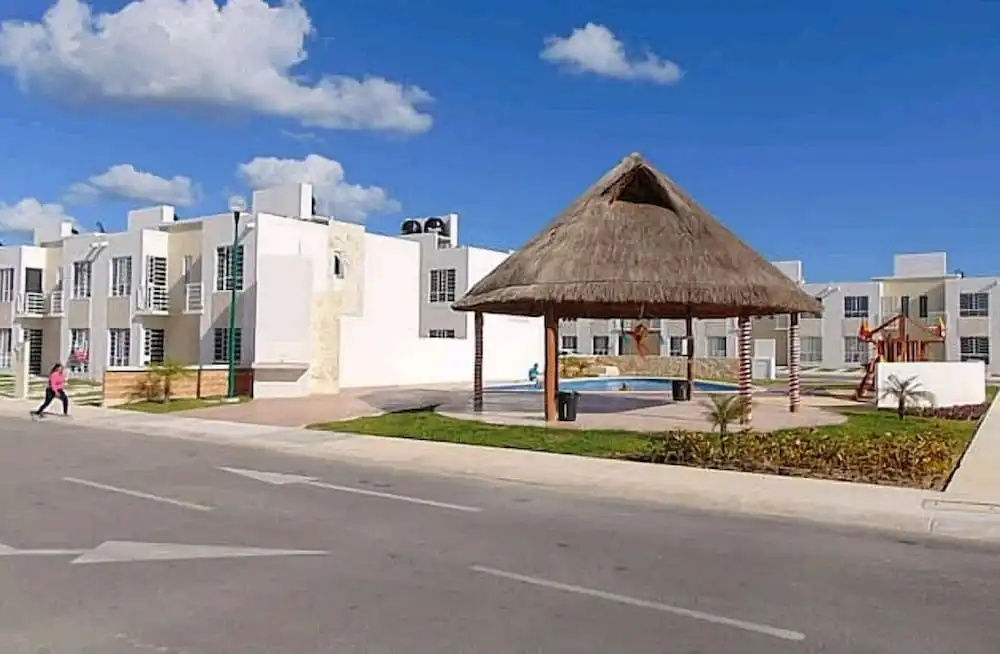 Casa Riviera by Akua