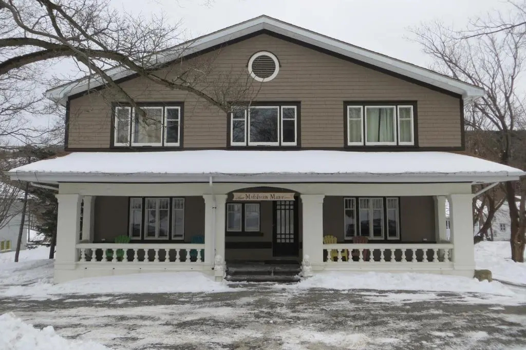 Leaside Executive Apartments