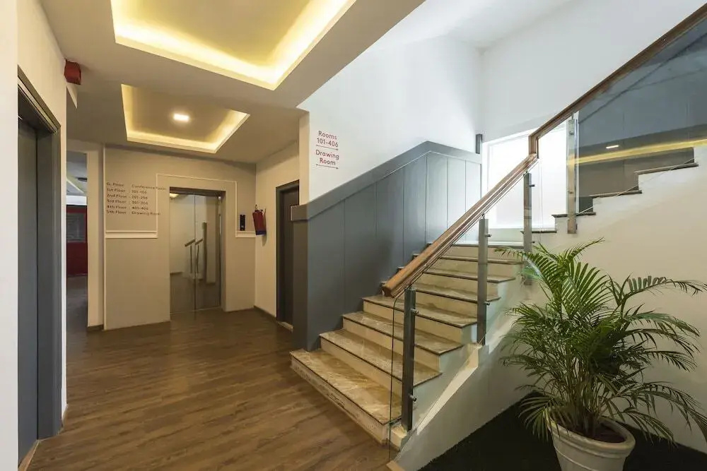 Suvarna Inn by OYO Rooms - Général