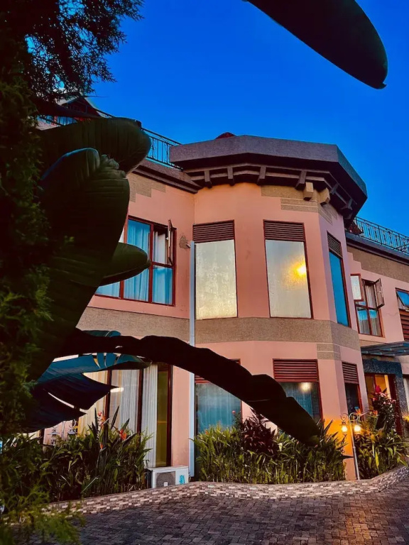 Hotel photo 12