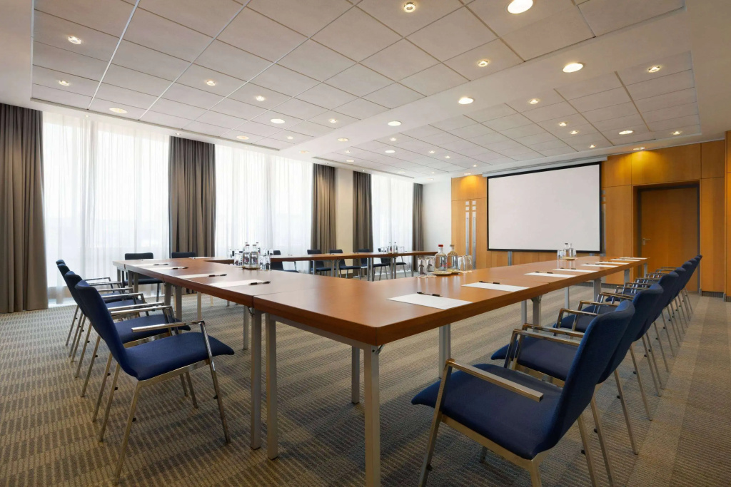 Ramada Amsterdam Airport Schiphol Hotel - Général