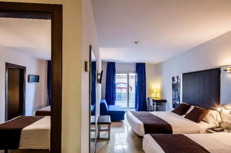 URH Excelsior Hotel - Chambres