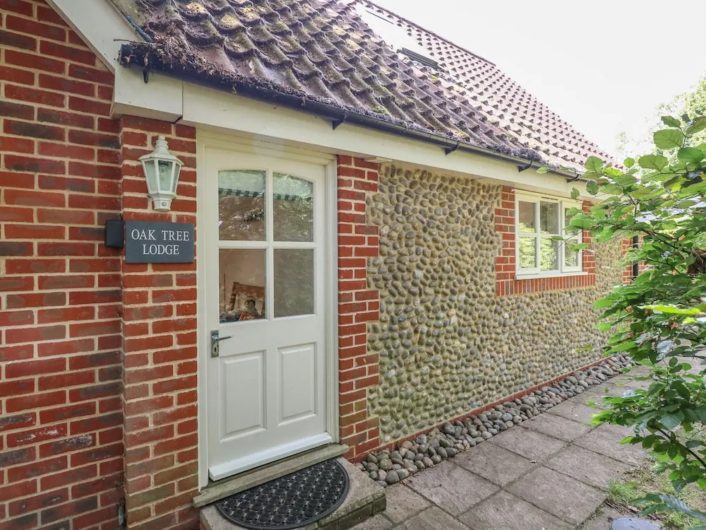 Oak Tree Lodge