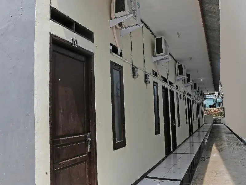 OYO 91635 Wisma Terace House