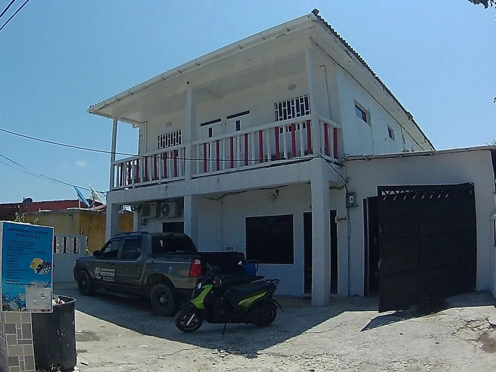 Rocky Cay Bay