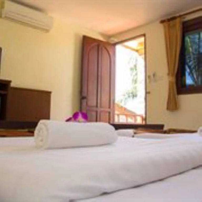 Standard Double room with balcony (twin beds)