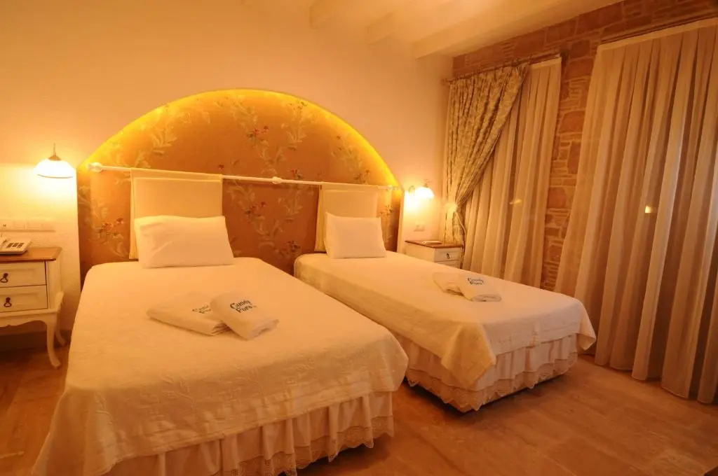 Superior Double room with sea view (full double bed)