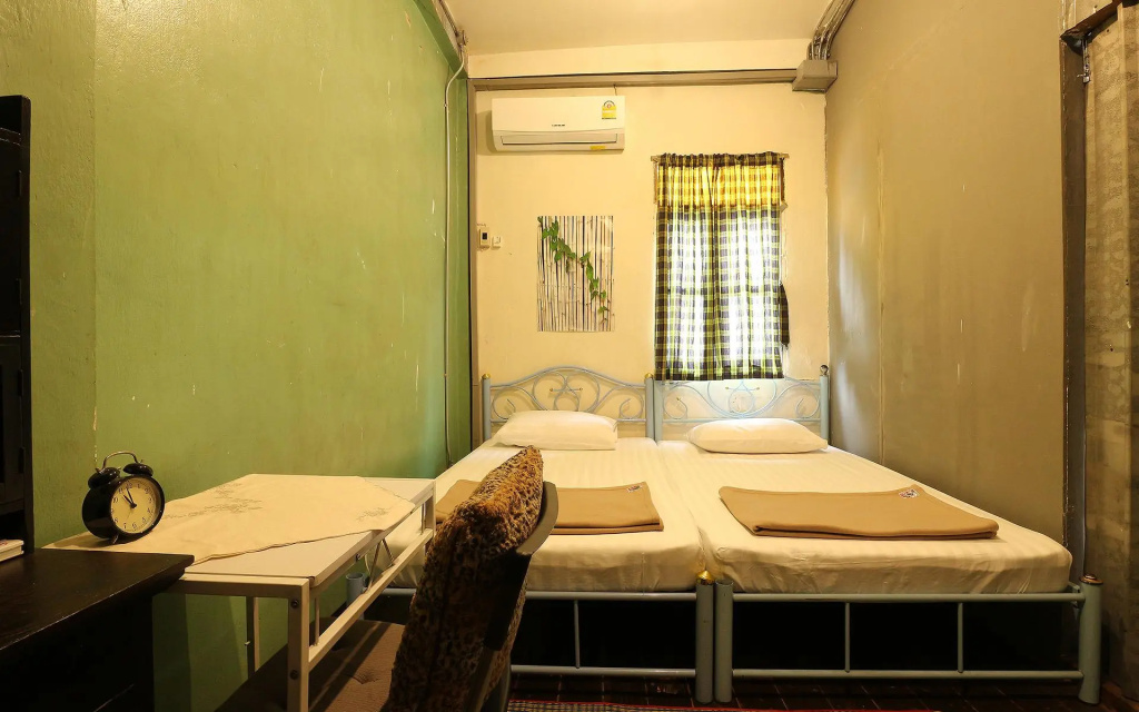 Standard Double room (twin beds)