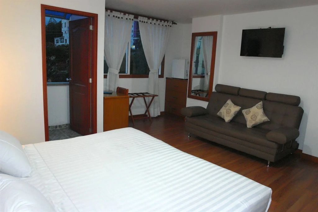 Hotel photo 13