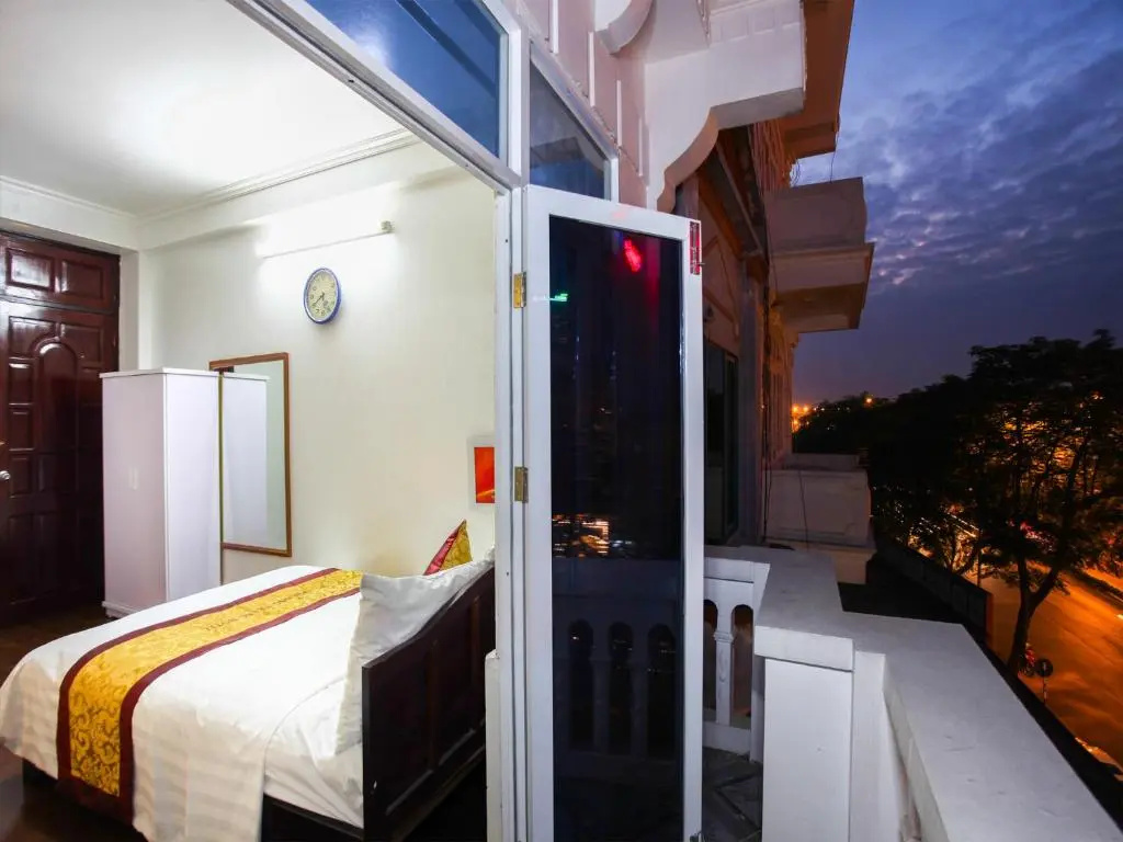Phuong Trang Hotel Hanoi — фото