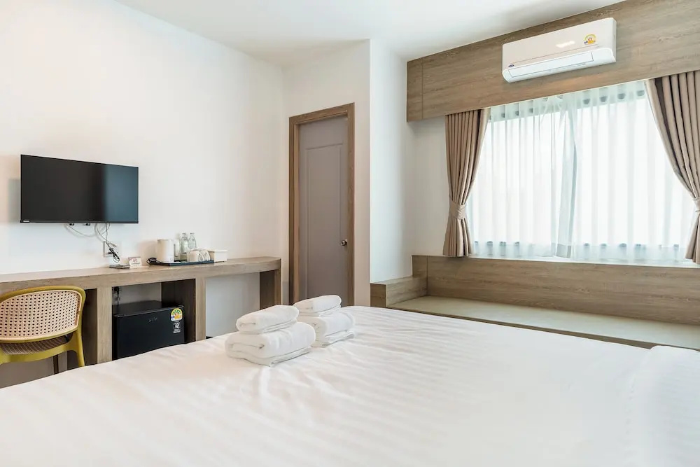 Finn Hotel — 5