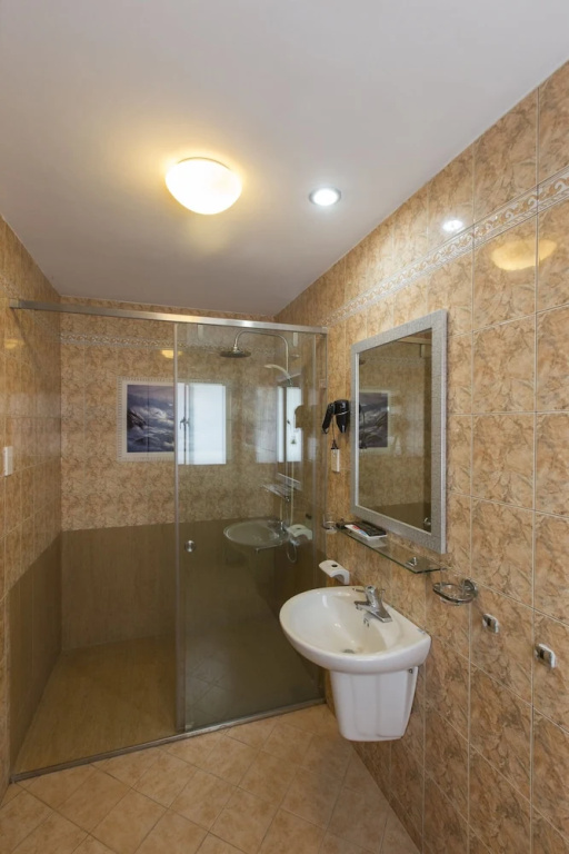 Superior Double room (full double bed)