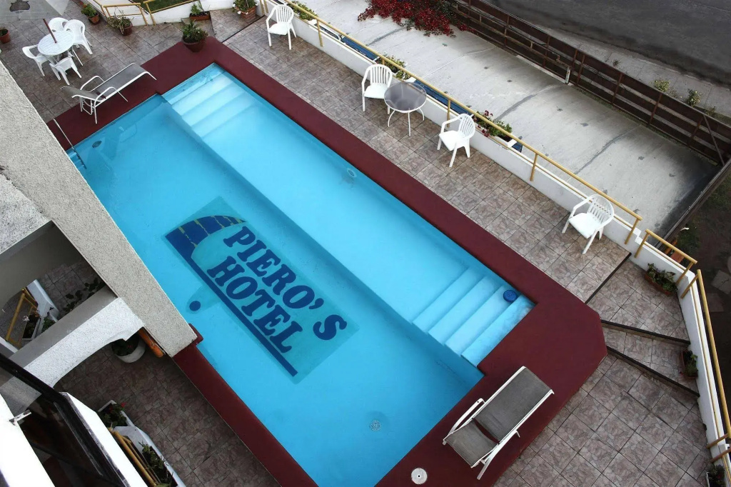 Piero's Hotel - Général