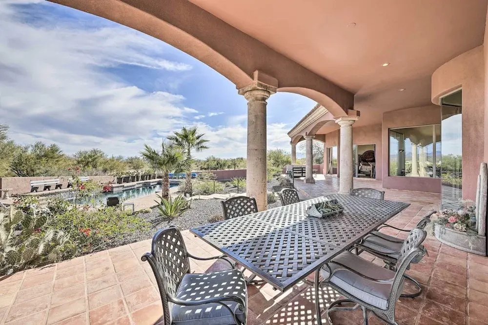 Backyard Oasis! Mtn-view Family Gem in Scottsdale