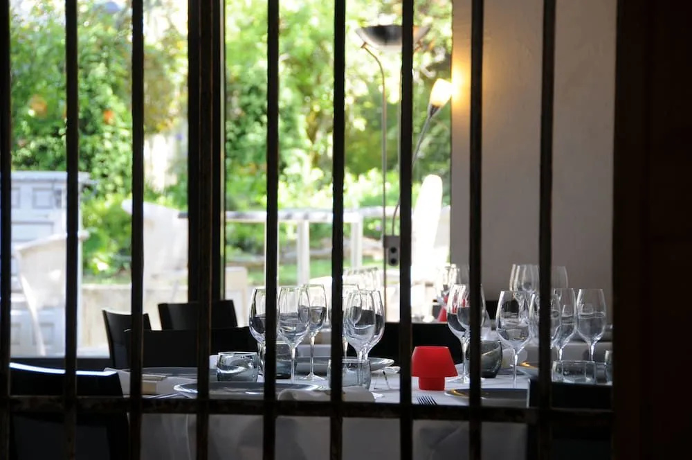 Hotel Restaurant L'Essille Logishotel Elegance - Général