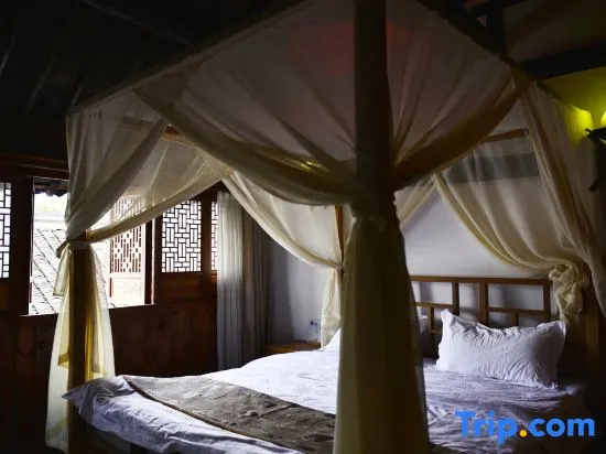 Standard room with river view
