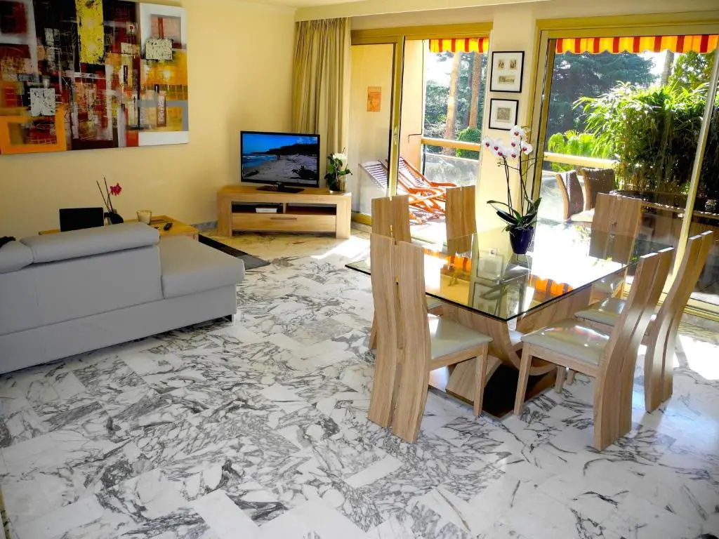 Voir la photo 2 — 90m2 Apartement - Les Palmiers de Cannes