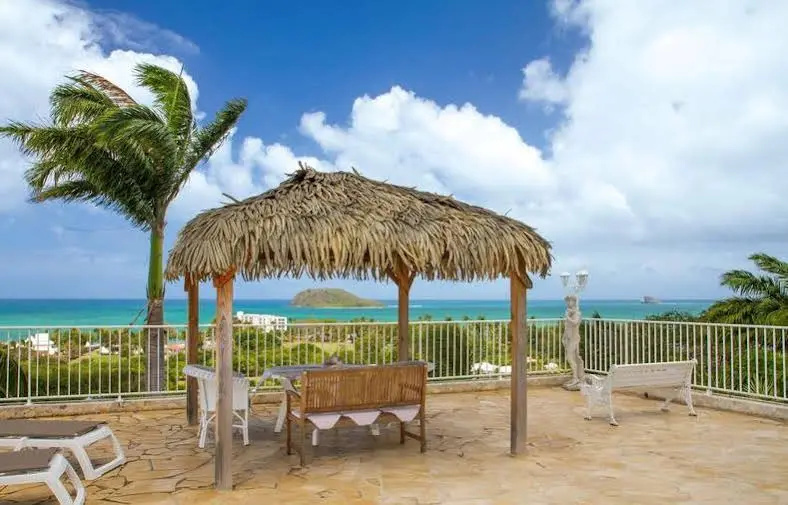 Beach & Waterfront