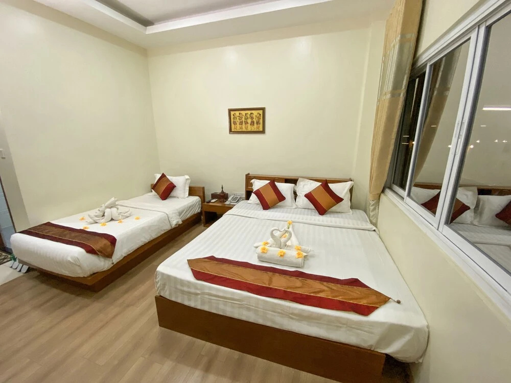 Hotel photo 2