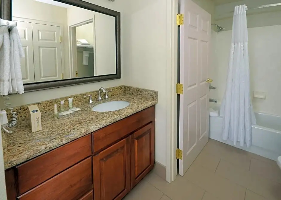 Staybridge Suites Raleigh Durham Airport by IHG - Chambres