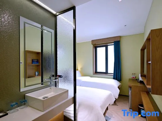 Business Double room (twin beds)