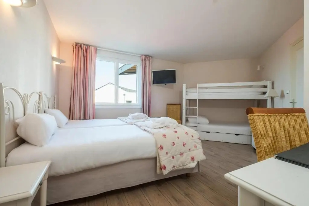 Logis Hôtel & Restaurant L’Ermitage - Chambres
