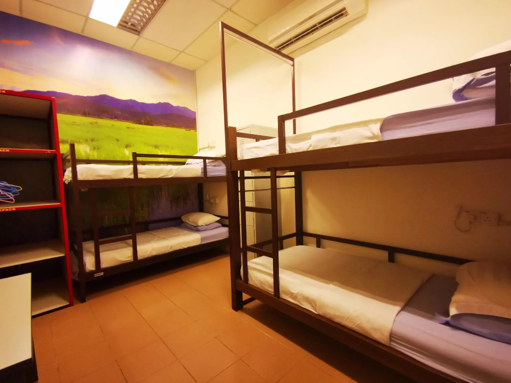 Bed in Dorm (female dorm)