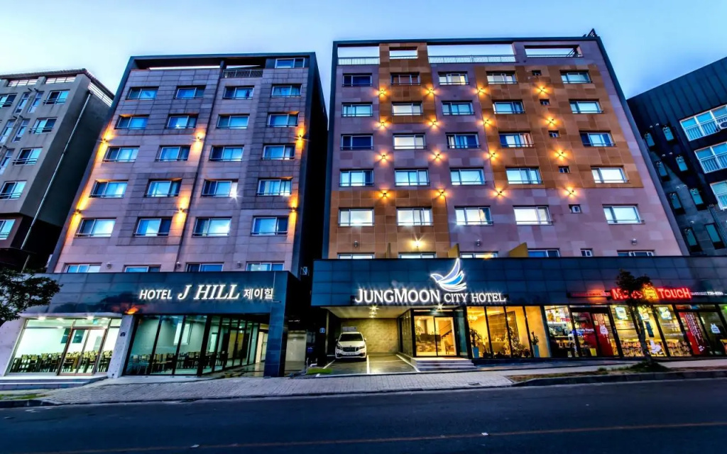 Jungmoon J Hill & City Hotel - Chambres