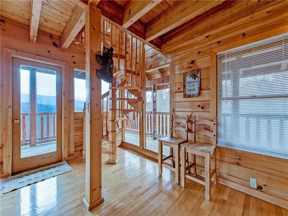 Picture Perfect 1 Bedroom Home with Hot Tub
