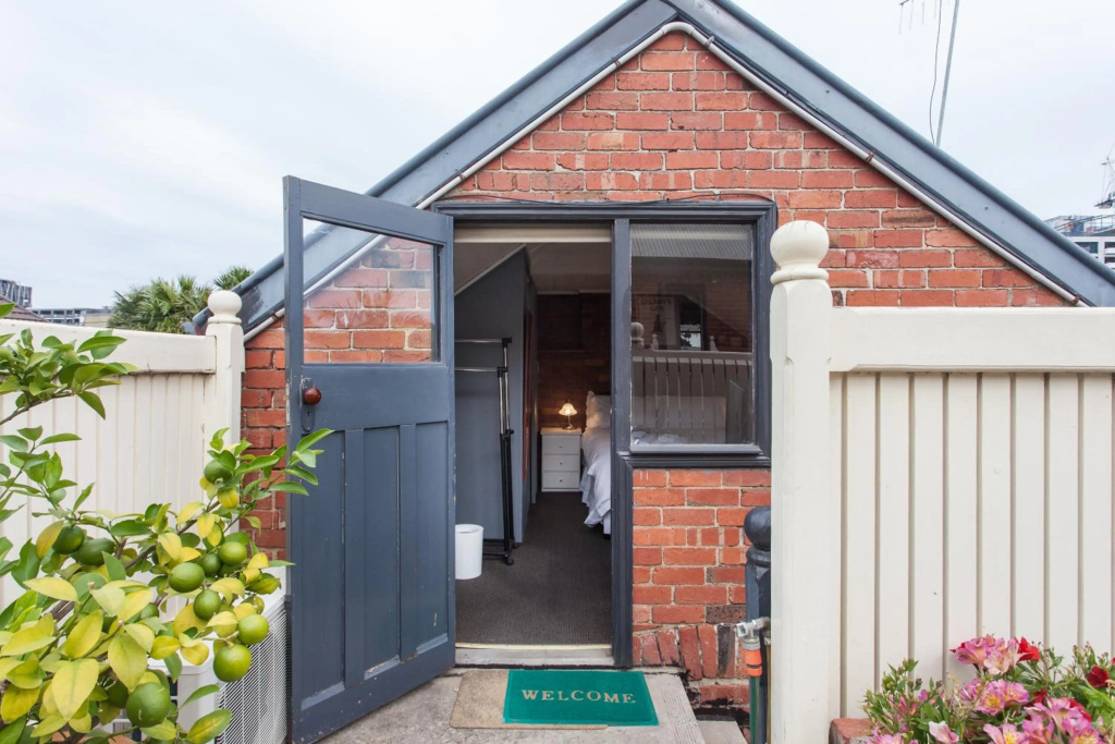 94 Highett - Inner City Period Home