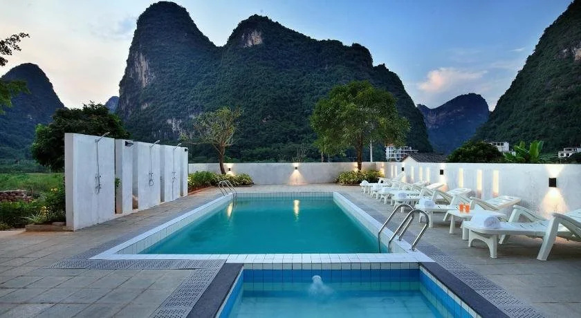 Bluesky Hotel & Resort - Général