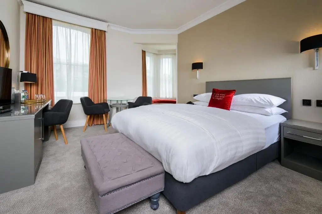 The Metropole Hotel - Chambres