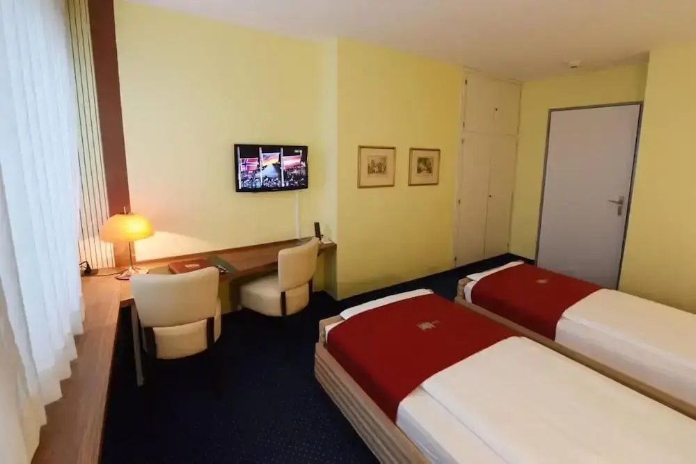 Hotel photo 7