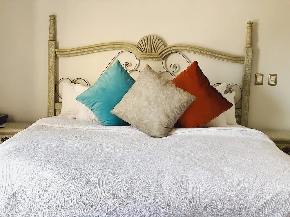 標準四人房，雙人床