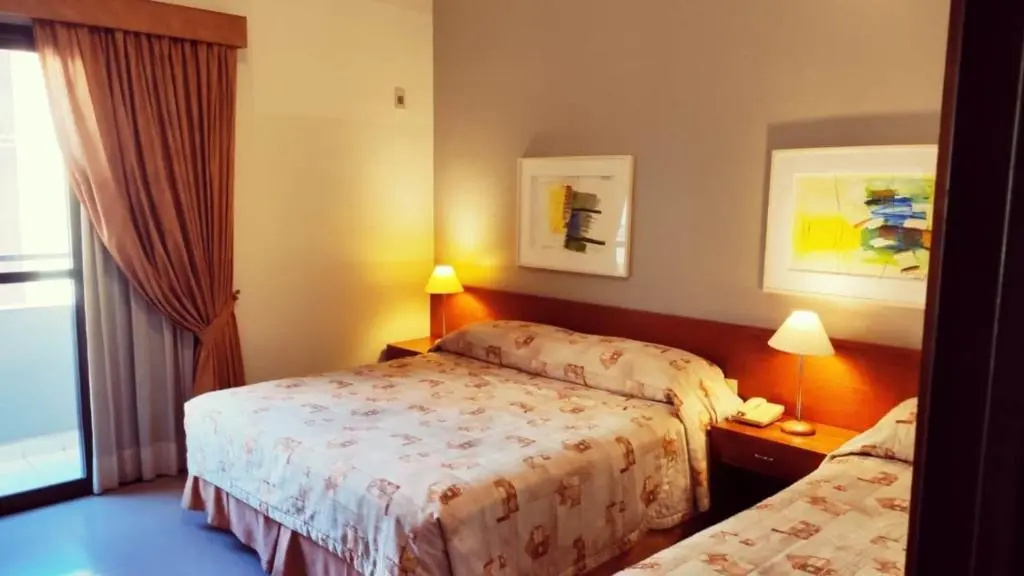 Hotel Metrópolis - Chambres