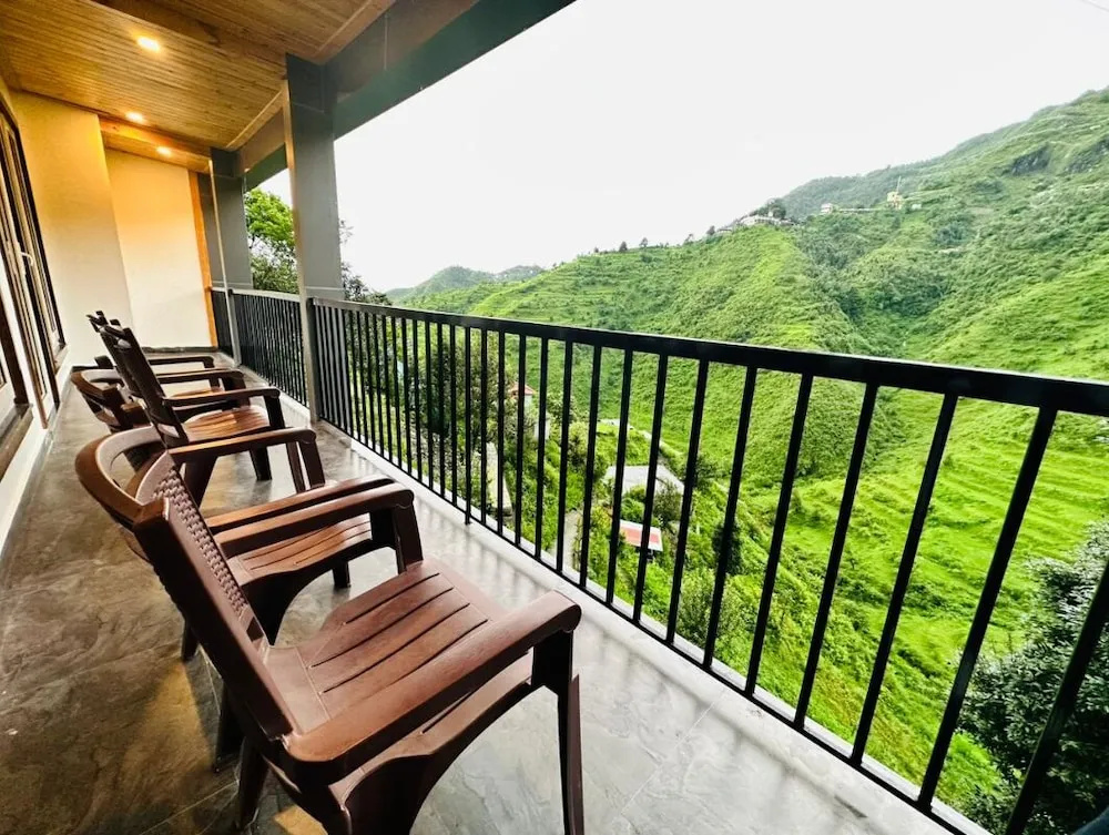 Hotel Vista By Terraa Hotels