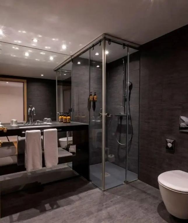 Standard Family Duplex room with balcony and with lake view