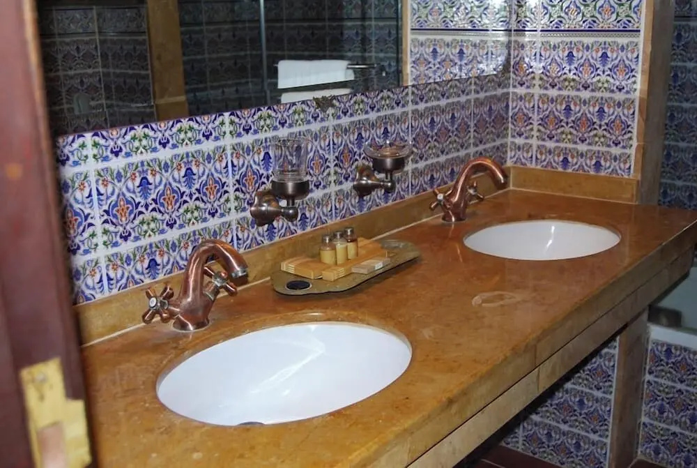 Assaha Hotel - Chambres