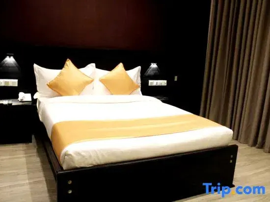 Suite with mountain view