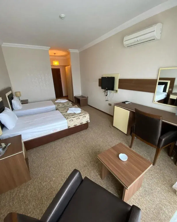 Economy room