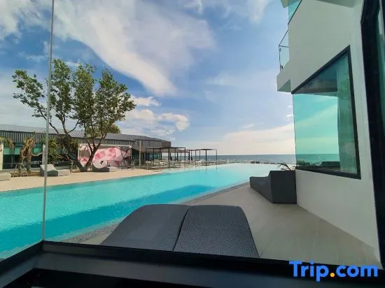 Люкс Deluxe в Rattana Pura Beach Resort
